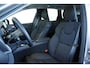Volvo XC60 2.0 T6 Plug-in hybrid AWD Plus Dark | 360° Parkeercamera | Parkeersensoren voor + achter | Google infotainment | Stoelverwarming | Stuurwielverwarming |