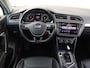 Volkswagen Tiguan 1.4 TSI 4Motion R-Line 150PK DSG | Panoramadak | Trekhaak | Lederen bekleding | Stoelverwarming | Spiegelpakket | Led plus  | Stoelverwarming