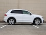 Volkswagen Tiguan 1.4 TSI 4Motion R-Line 150PK DSG | Panoramadak | Trekhaak | Lederen bekleding | Stoelverwarming | Spiegelpakket | Led plus  | Stoelverwarming