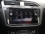Volkswagen Tiguan 1.4 TSI 4Motion R-Line 150PK DSG | Panoramadak | Trekhaak | Lederen bekleding | Stoelverwarming | Spiegelpakket | Led plus  | Stoelverwarming