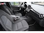 Mercedes-Benz B-klasse 180 Ambition Automaat | Trekhaak | Xenon | PDC
