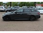 BMW 3-Serie Touring 330i High Exe. M Sport / M340 uitgevoerd / Leder&Alcantara / CarPlay / 19'' / Parkeerhulp V+A / Stoelverwarming / Sportstoelen / DAB / Cruise Control