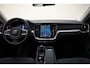 Volvo V60 2.0 B4 197pk Essential Edition Aut. [ LED Camera Stoel-en stuurverwarming ]