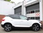 Volvo XC40 2.0 T4 190PK R-Design Automaat /NAVI/Panoramadak/Trekhaak/Cruise control/PDC/20'LM/Leder/Camera/LED/NAP!