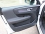 Volvo XC40 2.0 T4 190PK R-Design Automaat /NAVI/Panoramadak/Trekhaak/Cruise control/PDC/20'LM/Leder/Camera/LED/NAP!