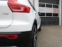 Volvo XC40 2.0 T4 190PK R-Design Automaat /NAVI/Panoramadak/Trekhaak/Cruise control/PDC/20'LM/Leder/Camera/LED/NAP!