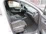 Volvo XC40 2.0 T4 190PK R-Design Automaat /NAVI/Panoramadak/Trekhaak/Cruise control/PDC/20'LM/Leder/Camera/LED/NAP!