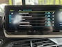 Peugeot e-2008 EV GT 50 kWh /SOH > 90%/3-fase/Panorama.schuifdak/Trekhaak/18inch...