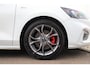 Ford Focus Wagon 1.0 EcoBoost Hybrid ST Line X Business Trekhaak Panoramadak B&O Audio Stuur & Stoelverwarming Navigatie Achteruitrijcamera Adaptive Cruise