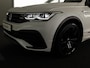 Volkswagen Tiguan 1.5 TSI R-Line Business | Panoramadak | Camera | Black Style | Stoelverwarming | Navigatie |
