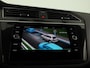 Volkswagen Tiguan 1.5 TSI R-Line Business | Panoramadak | Camera | Black Style | Stoelverwarming | Navigatie |