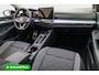 Volkswagen Golf 1.5 eTSI GOAL edition All-season | Navigatie | PDC V+A | Stoel- stuurverwarming Privacy glas, Travel Assist, Adaptive cruise, App-connect