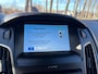 Ford Focus Wagon 1.5 Titanium 150PK Automaat | El. Trekhaak | Half Leder | BLIS | Camera | Navigatie | Stoel- en Voorruitverwarming | Privacy Glass | Achterspoiler
