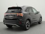 Volkswagen T-Cross R-Line 1.5 TSI 150 PK DSG AUTOMAAT | LED Matrix IQ | Achteruitrijcamera | Trekhaak | Navigatie |