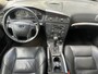 Volvo V70 Cross Country 2.4 T Geartronic Ocean Race Airco / PDC / Trekhaak / APK 03-2027