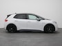 Volkswagen ID.3 First Plus 58 kWh | CAMERA | ADAPTIVE | STOEL- EN STUURVERW.