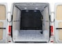 Volkswagen Crafter 35 2.0 TDI DSG 177 PK L3H2 Airco, LED, Camera, ACC, Apple Carplay, Verwarmde Stoelen, Trekhaak