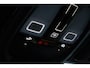 Volvo XC60 T6 Plug-in hybrid AWD Plus Black Edition | Luchtvering | Head-Up Display | 360º Camera | Schuif/Kantel-Panoramadak | Google Infotainment | 21" Lichtmetalen Wielen |