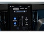 Volvo XC60 T6 Plug-in hybrid AWD Plus Black Edition | Luchtvering | Head-Up Display | 360º Camera | Schuif/Kantel-Panoramadak | Google Infotainment | 21" Lichtmetalen Wielen |