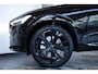 Volvo XC60 T6 Plug-in hybrid AWD Plus Black Edition | Luchtvering | Head-Up Display | 360º Camera | Schuif/Kantel-Panoramadak | Google Infotainment | 21" Lichtmetalen Wielen |