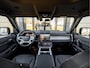 Land Rover Defender 110 P300e 110 S | Gloss Black Pack | Koelbox | 20" Style 5098 Satin Dark Grey | Afneembare trekhaak | Panoramisch schuif-/kanteldak