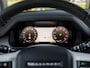 Land Rover Defender 110 P300e 110 S | Gloss Black Pack | Koelbox | 20" Style 5098 Satin Dark Grey | Afneembare trekhaak | Panoramisch schuif-/kanteldak