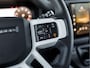 Land Rover Defender 110 P300e 110 S | Gloss Black Pack | Koelbox | 20" Style 5098 Satin Dark Grey | Afneembare trekhaak | Panoramisch schuif-/kanteldak