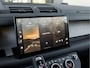 Land Rover Defender 110 P300e 110 S | Gloss Black Pack | Koelbox | 20" Style 5098 Satin Dark Grey | Afneembare trekhaak | Panoramisch schuif-/kanteldak