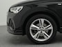 Audi Q3 S-Line 35 TFSI 150 PK | LED | Panoramadak | Trekhaak | Achteruitrijcamera | Stoelverwarming |