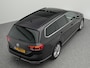 Volkswagen Passat Variant GTE 1.4 TSI 218 PK DSG PHEV Business | LED | Panoramadak | Trekhaak | Achteruitrijcamera | Side Assist | Navigatie Pro |