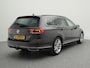 Volkswagen Passat Variant GTE 1.4 TSI 218 PK DSG PHEV Business | LED | Panoramadak | Trekhaak | Achteruitrijcamera | Side Assist | Navigatie Pro |