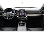 Volvo XC90 T8 Plug-in hybrid AWD Ultra Bright | Luchtvering | Nappaleer | Stoelventilatie | Trekhaak | Harman/Kardon | HUD |