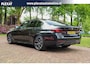 BMW 5-Serie 520d High Executive Aut. | Facelift | M-Pakket | Schuif-Kanteldak | Dealeronderhouden | Adap. Cruise | HUD | DAB |