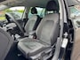 Volkswagen Golf 1.5 TSI R-line Trekhaak Camera Massage Carplay Mooi uitgevoerd!