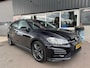 Volkswagen Golf 1.5 TSI R-line Trekhaak Camera Massage Carplay Mooi uitgevoerd!