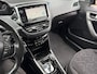 Peugeot 2008 1.2 PureTech Active/ AUTOMAAT/ 3e EIG/ dealeronderhouden/ 1jaar apk/ navi/ pdc/ zeer netto auto.