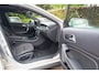 Mercedes-Benz GLA 200 Ambition Aut. | Panoramadak | Xenon | Orig. NL | Historie | 19 Inch Lichtmetaal | Navigatie | NAP |