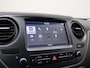 Hyundai i10 1.0i i-Premium / 1e Eigenaar / Navigatie / Cruise Control / Android Auto/Apple CarPlay / Origineel Nederlands / Lichtmetalen Velgen / Privacy Glass / Winterbandenset / Stoelverwarming voor / Airco Climate Control /