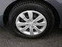 Hyundai i10 1.0i i-Premium / 1e Eigenaar / Navigatie / Cruise Control / Android Auto/Apple CarPlay / Origineel Nederlands / Lichtmetalen Velgen / Privacy Glass / Winterbandenset / Stoelverwarming voor / Airco Climate Control /