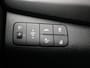Hyundai i10 1.0i i-Premium / 1e Eigenaar / Navigatie / Cruise Control / Android Auto/Apple CarPlay / Origineel Nederlands / Lichtmetalen Velgen / Privacy Glass / Winterbandenset / Stoelverwarming voor / Airco Climate Control /
