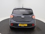 Hyundai i10 1.0i i-Premium / 1e Eigenaar / Navigatie / Cruise Control / Android Auto/Apple CarPlay / Origineel Nederlands / Lichtmetalen Velgen / Privacy Glass / Winterbandenset / Stoelverwarming voor / Airco Climate Control /
