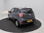 Hyundai i10 1.0i i-Premium / 1e Eigenaar / Navigatie / Cruise Control / Android Auto/Apple CarPlay / Origineel Nederlands / Lichtmetalen Velgen / Privacy Glass / Winterbandenset / Stoelverwarming voor / Airco Climate Control /