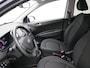 Hyundai i10 1.0i i-Premium / 1e Eigenaar / Navigatie / Cruise Control / Android Auto/Apple CarPlay / Origineel Nederlands / Lichtmetalen Velgen / Privacy Glass / Winterbandenset / Stoelverwarming voor / Airco Climate Control /