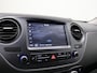 Hyundai i10 1.0i i-Premium / 1e Eigenaar / Navigatie / Cruise Control / Android Auto/Apple CarPlay / Origineel Nederlands / Lichtmetalen Velgen / Privacy Glass / Winterbandenset / Stoelverwarming voor / Airco Climate Control /