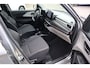 Suzuki Swift 1.2 Style Smart Hybrid AdaptiveCruise/Navi/Keyless