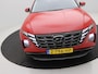 Hyundai Tucson 1.6 T-GDI HEV Premium / Blindspot Camera / 360 Camera / Trekhaak / Bestuurdersstoel met geheugen / All season banden / 1650KG Trekgewicht / 1ste Eigenaar / NL Auto / Dealer onderhouden / Keyless Entry /