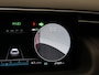 Hyundai Tucson 1.6 T-GDI HEV Premium / Blindspot Camera / 360 Camera / Trekhaak / Bestuurdersstoel met geheugen / All season banden / 1650KG Trekgewicht / 1ste Eigenaar / NL Auto / Dealer onderhouden / Keyless Entry /