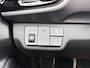 Kia Stonic 1.0 T-GDi MHEV DynamicPlusLine Navi | Apple Carplay/Android Auto | Keyless entry & start | Metallic lak | Fabrieksgarantie t/m 3-6-2032 +3x 1 jaar* | NAP