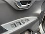 Kia Stonic 1.0 T-GDi MHEV DynamicPlusLine Navi | Apple Carplay/Android Auto | Keyless entry & start | Metallic lak | Fabrieksgarantie t/m 3-6-2032 +3x 1 jaar* | NAP