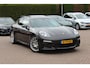 Porsche Panamera 3.0 S E-Hybrid / Schuifdak / 360Camera / Sportchrono / Softclose / Intr.voorverwarming / 20'' / Leder / Luchtvering / Stoelventilatie+Verwarming / Cruise Control